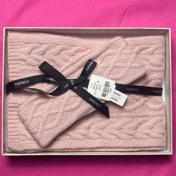 NEW! DANIER 100% Cashmere PALE PINK Scarf and Headband Ear Warmer in a Gift Box - Picture 2 of 6